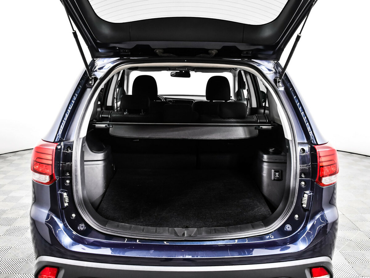 Mitsubishi Outlander 2018 года с пробегом. Фото: #11