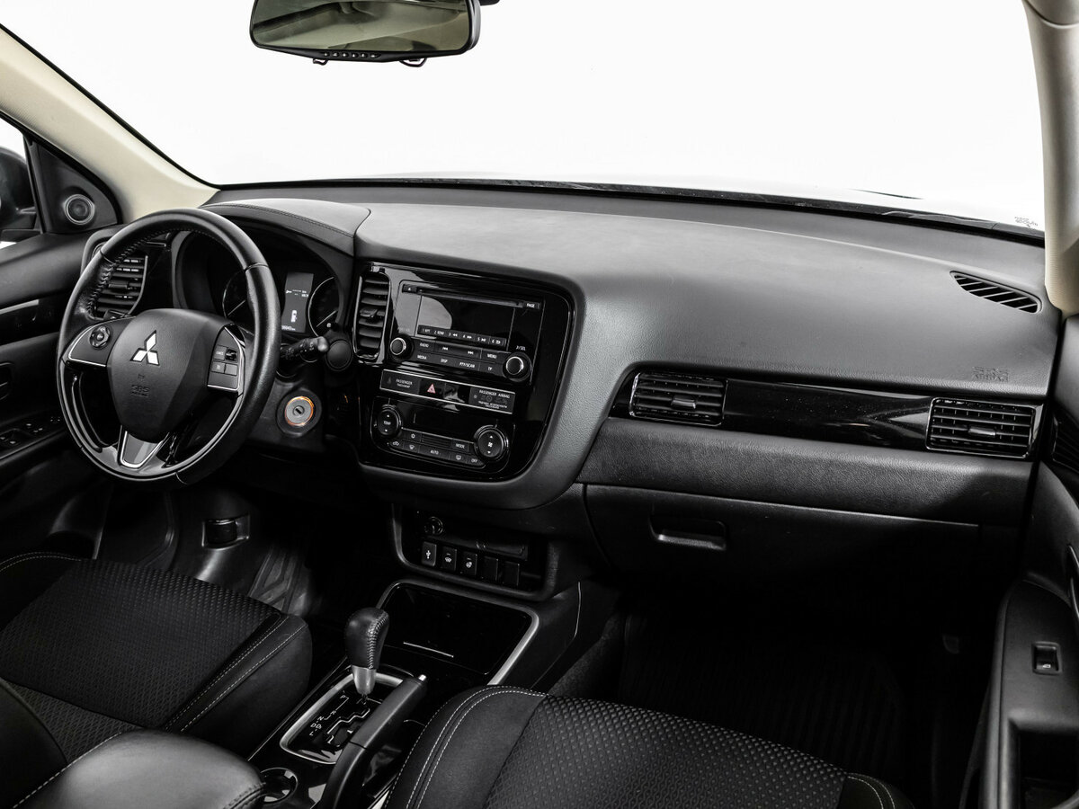 Mitsubishi Outlander 2019 года с пробегом. Фото: #6