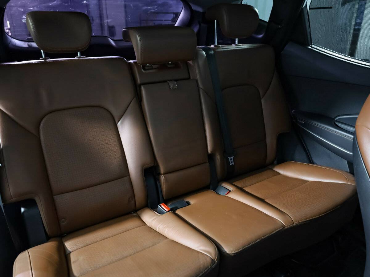 Б/У Хендай Санта Фе 2012 года. Фото: #29