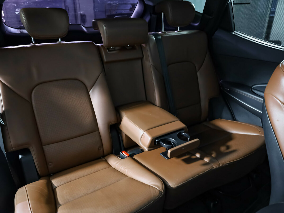 Б/У Хендай Санта Фе 2012 года. Фото: #30