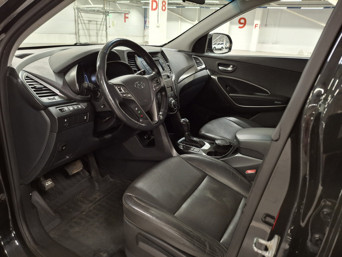 Б/У Хендай Санта Фе 2018 года. Фото: #14
