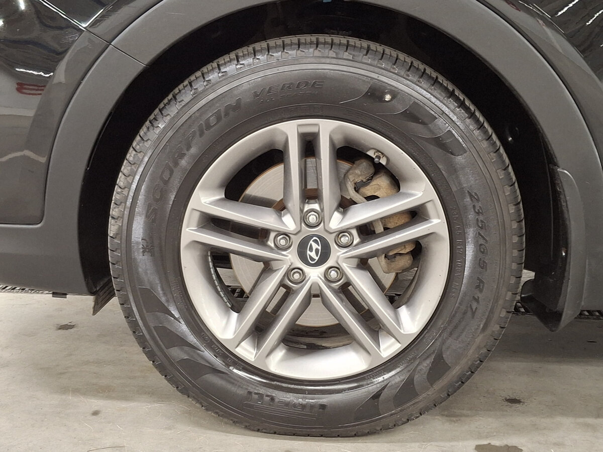 Б/У Хендай Санта Фе 2018 года. Фото: #16