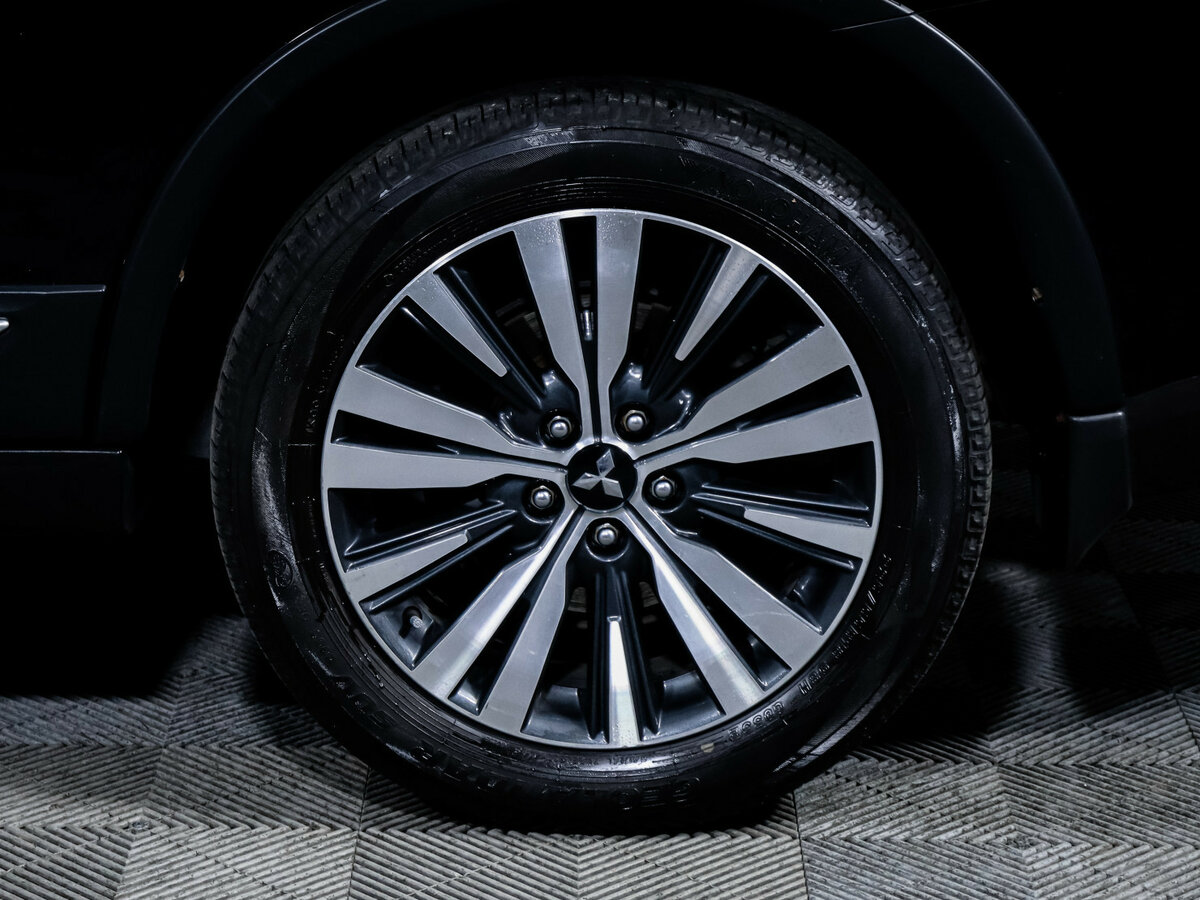 Mitsubishi Outlander 2019 года с пробегом. Фото: #14