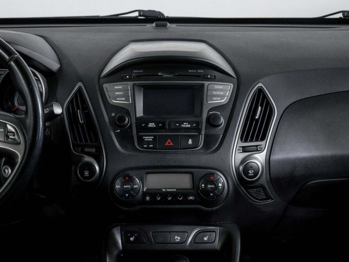 Б/У Хендай ай-икс35 2014 года. Фото: #10