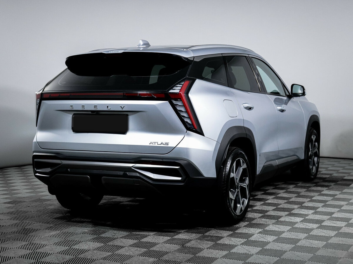 Geely Atlas 2023 года с пробегом. Фото: #4
