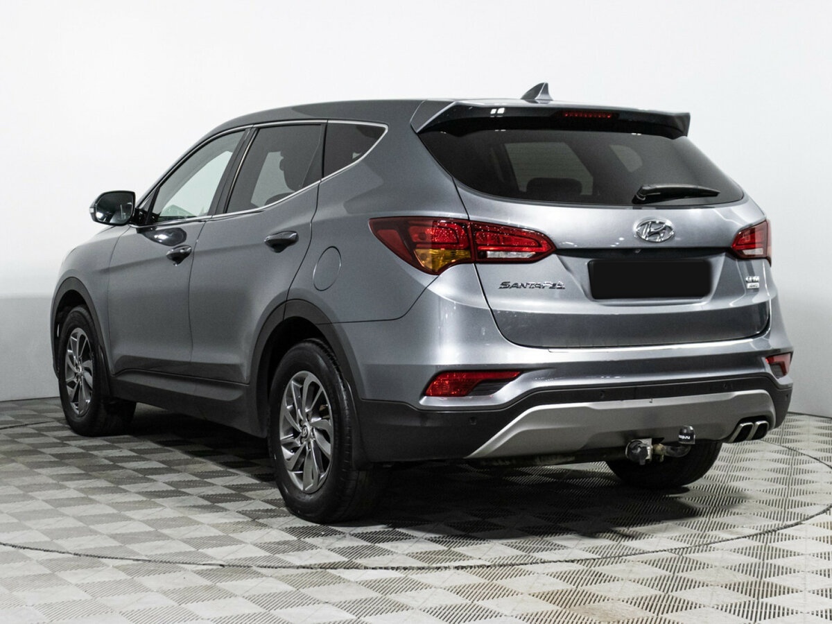 Hyundai Santa Fe 2017 года с пробегом. Фото: #10