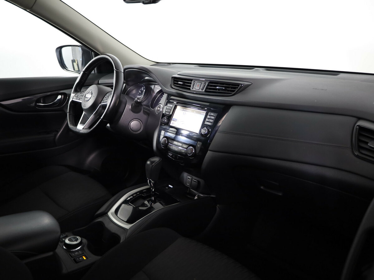 Б/У Ниссан Икс-Трейл 2019 года. Фото: #10