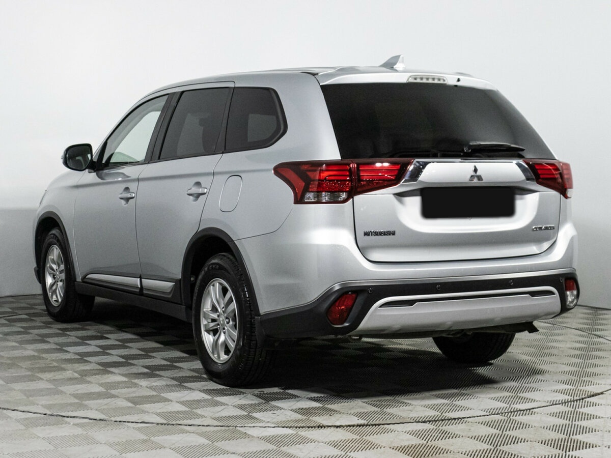 Mitsubishi Outlander 2019 года с пробегом. Фото: #6