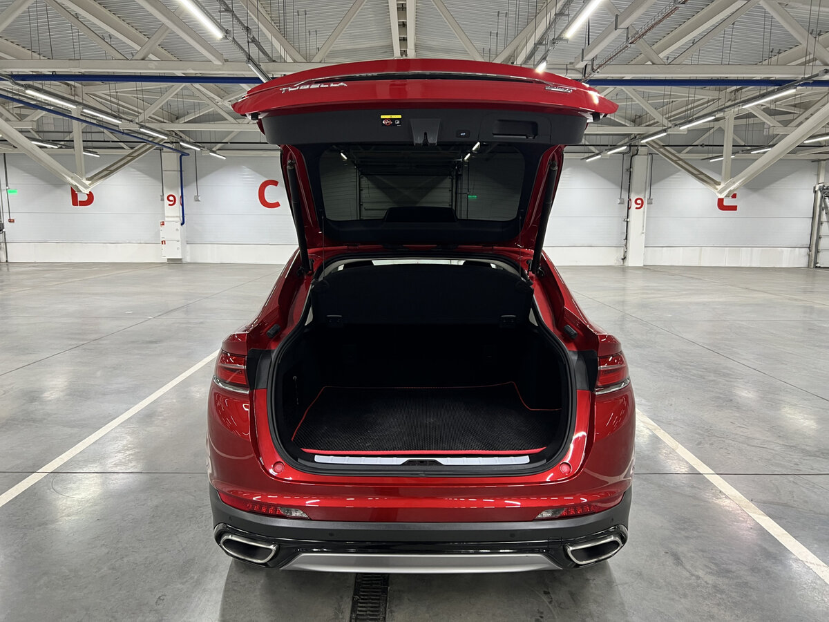 Geely Tugella 2021 года с пробегом. Фото: #9