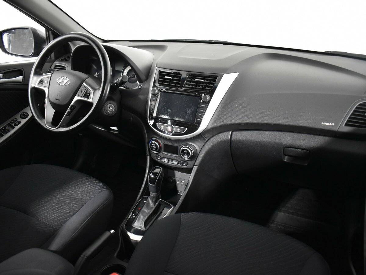 Б/У Хендай Солярис 2016 года. Фото: #9