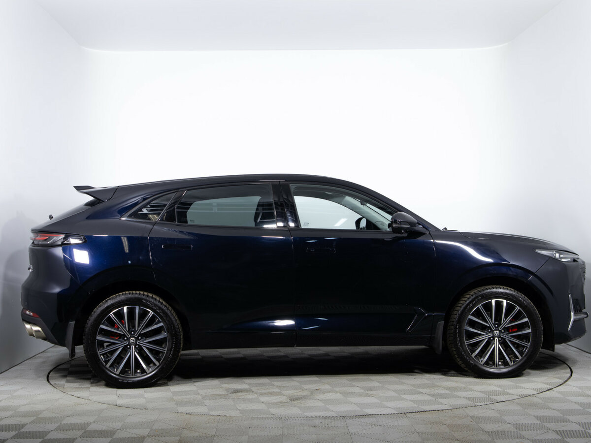 Changan UNI-K 2024 года с пробегом. Фото: #3