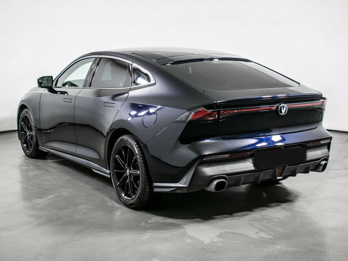 Б/У Чанган УНИ-В 2023 года. Фото: #6