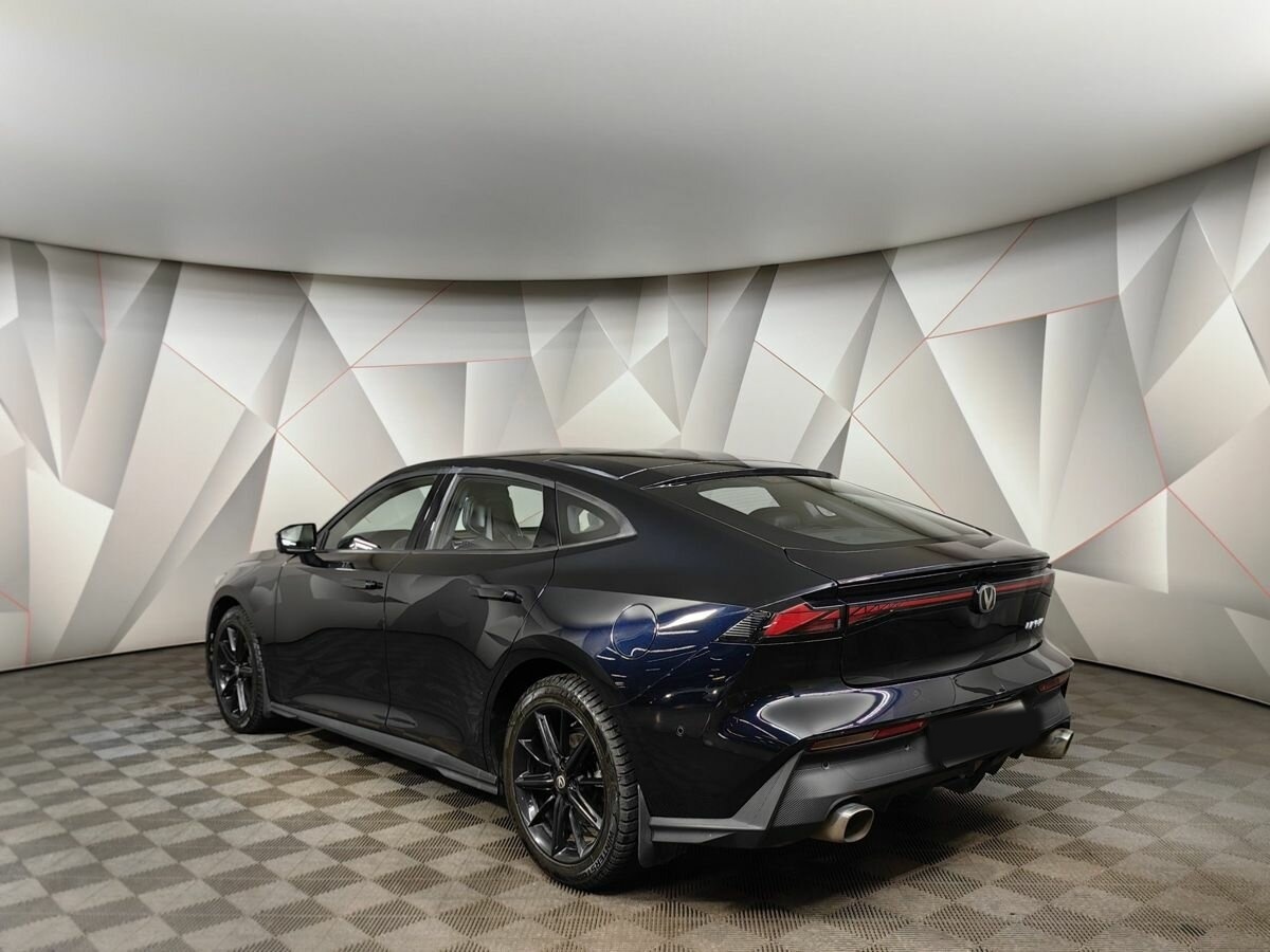 Б/У Чанган УНИ-В 2023 года. Фото: #3