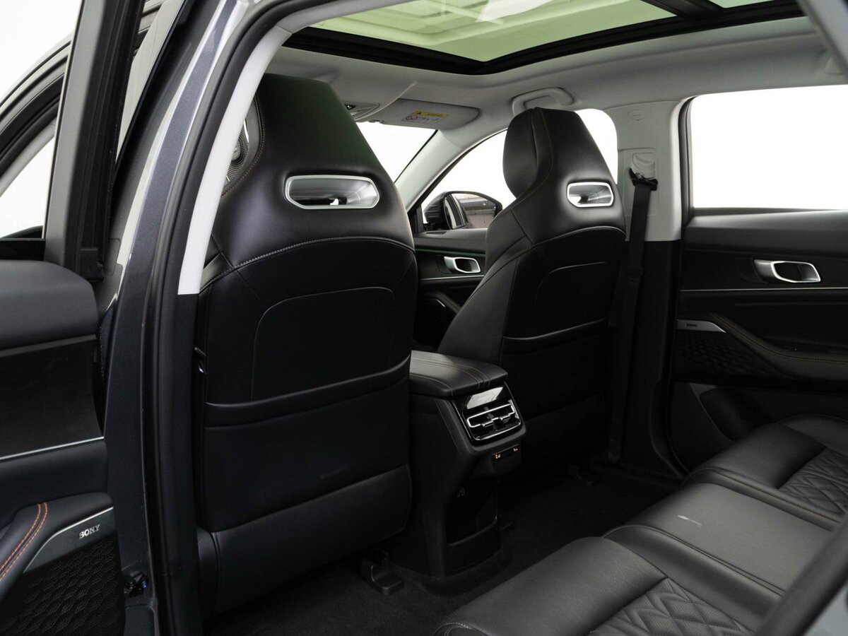 Changan UNI-K 2023 года с пробегом. Фото: #11