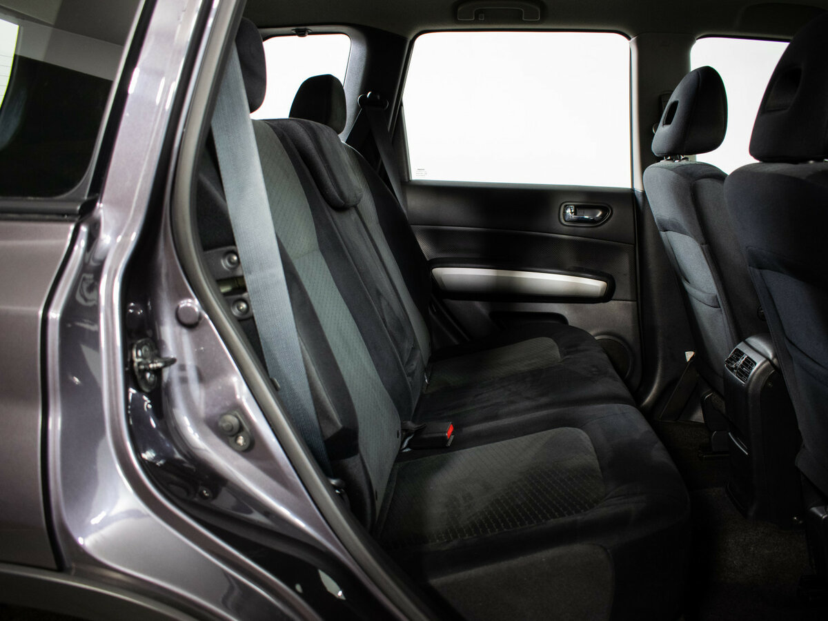 Б/У Ниссан Икс-Трейл 2013 года. Фото: #8