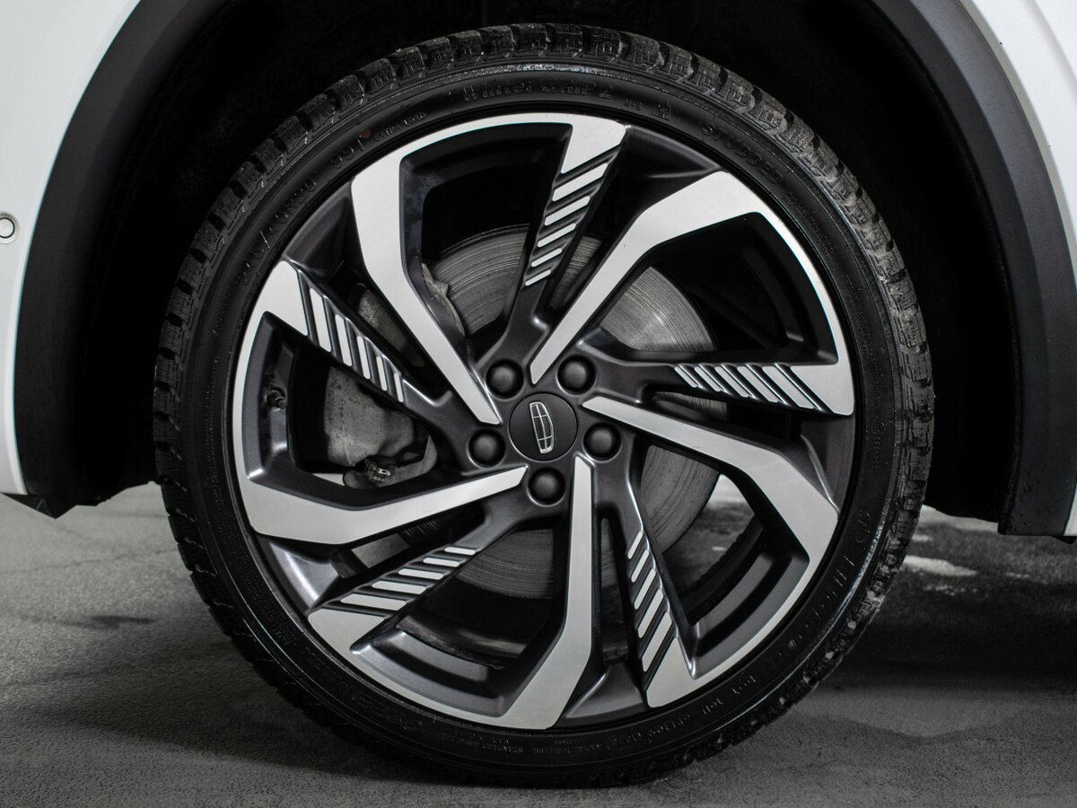 Geely Monjaro 2023 года с пробегом. Фото: #20