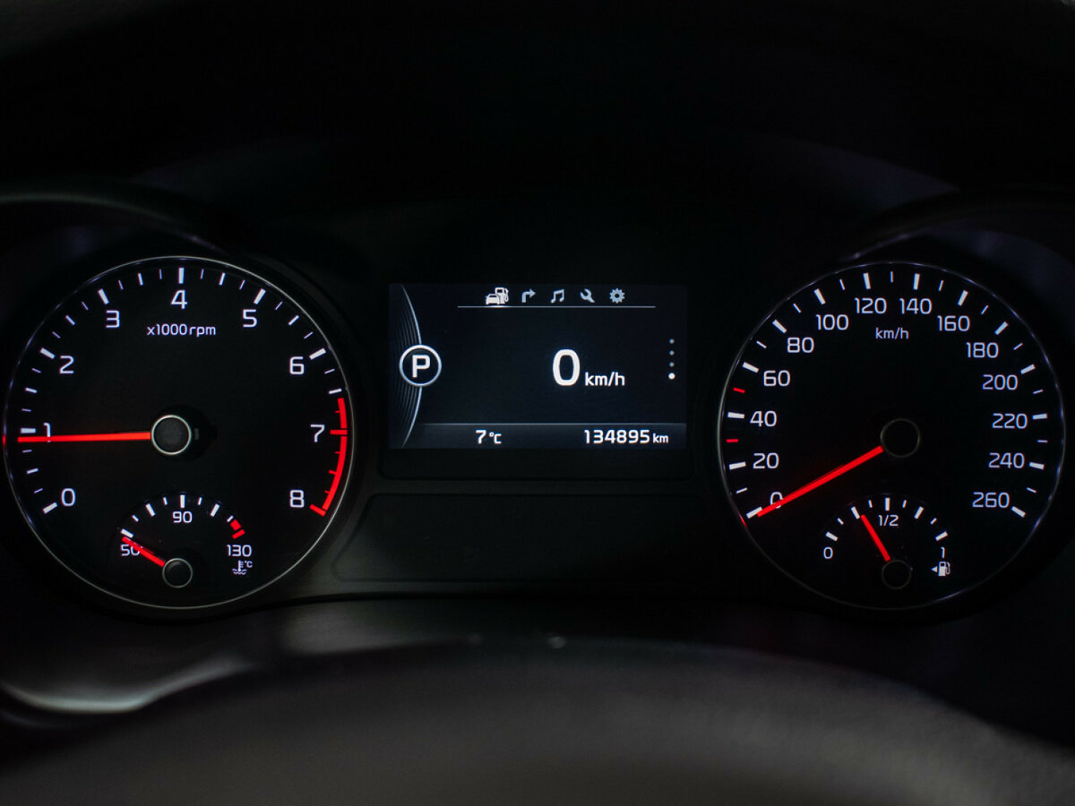 Б/У Киа Оптима 2018 года. Фото: #11