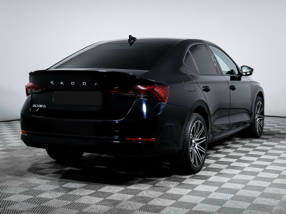 Б/У Шкода Октавия 2020 года. Фото: #3