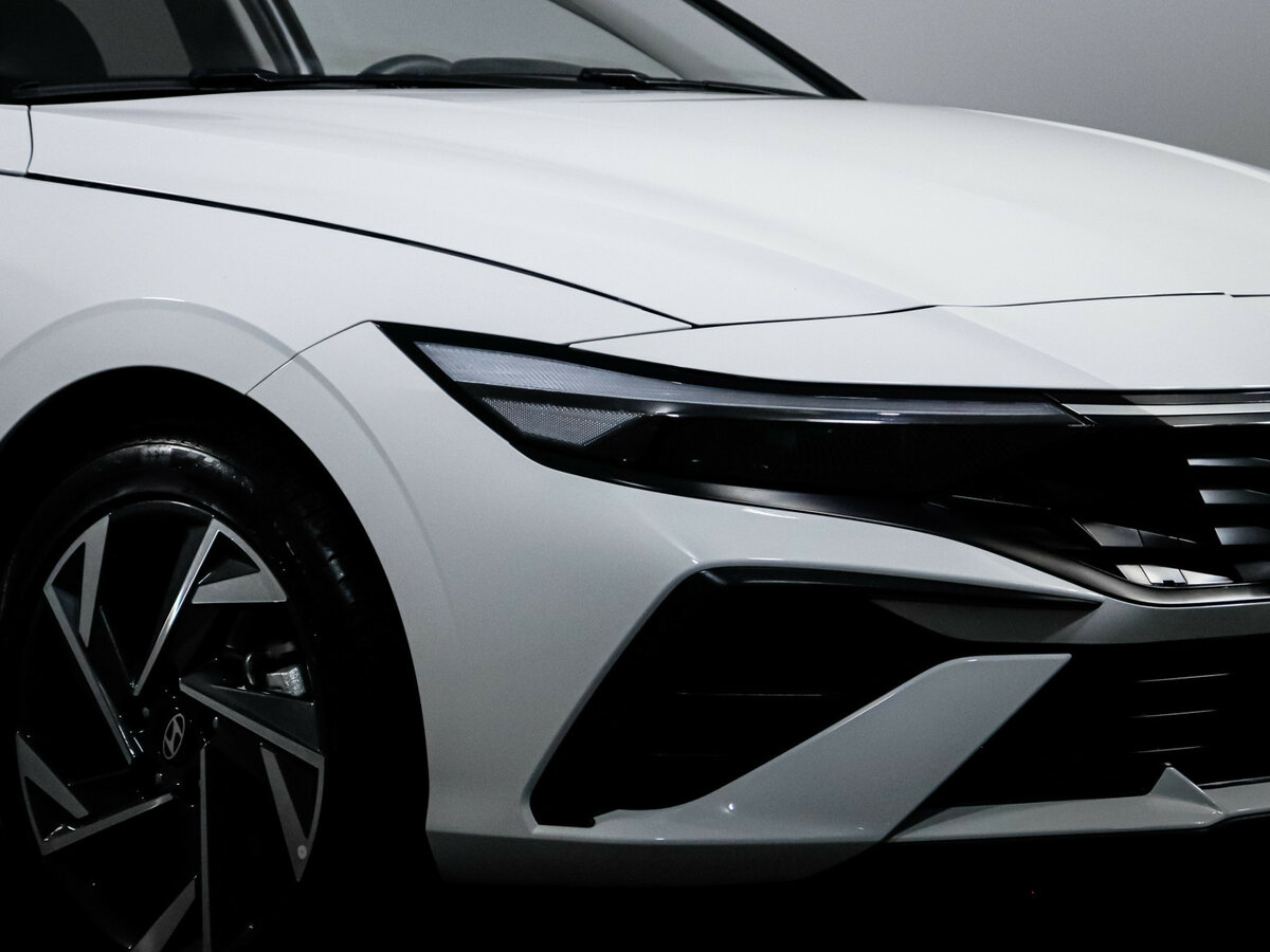 Б/У Хендай Елантра 2024 года. Фото: #12