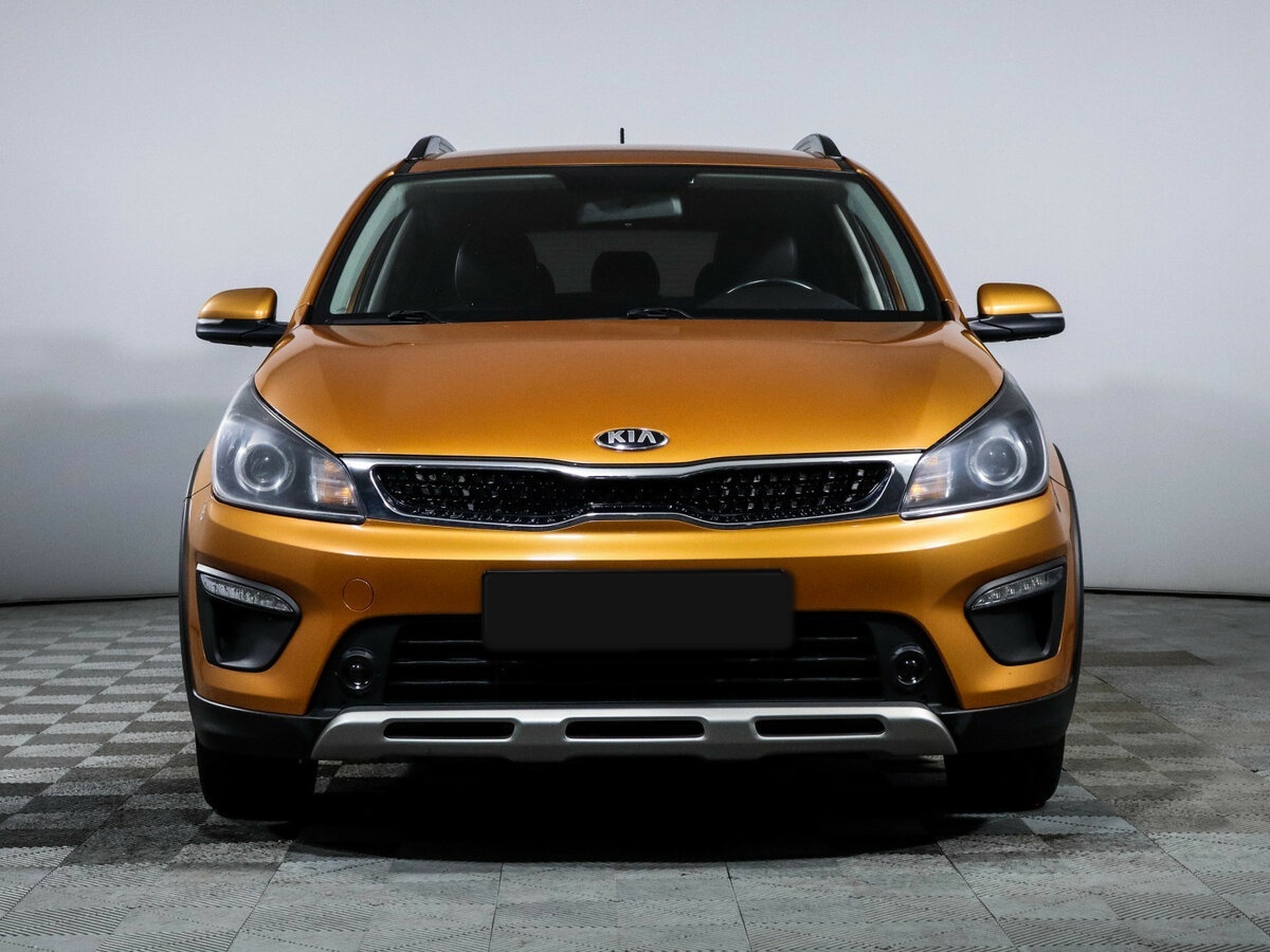 Б/У Киа Рио 2017 года. Фото: #1