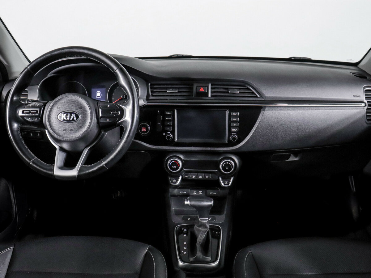Б/У Киа Рио 2017 года. Фото: #9