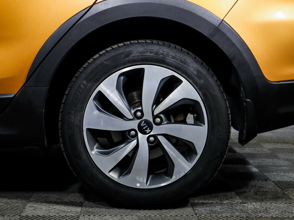 Б/У Киа Рио 2017 года. Фото: #11