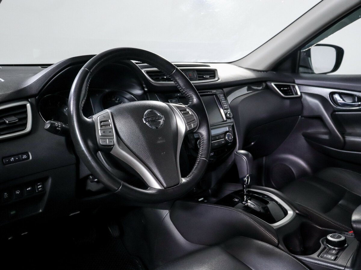 Б/У Ниссан Икс-Трейл 2018 года. Фото: #12