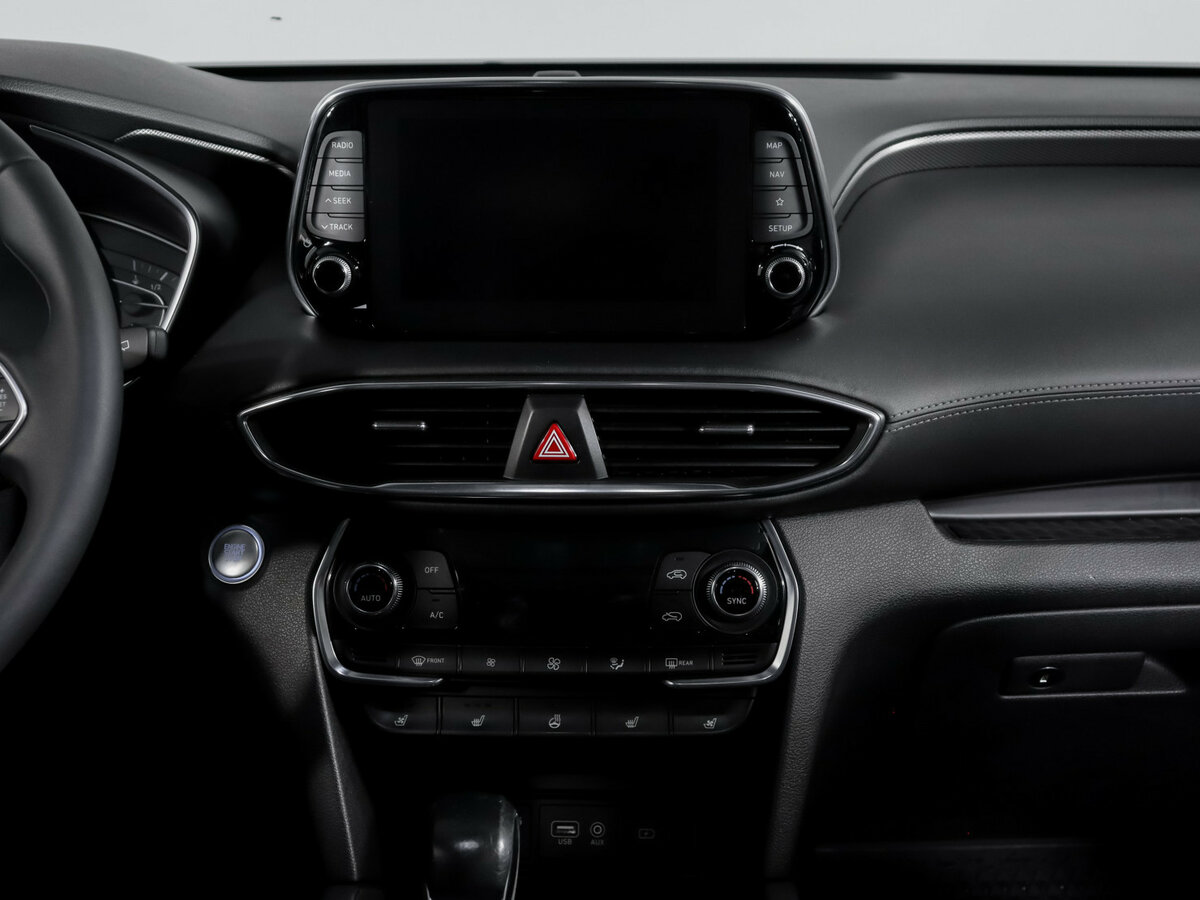 Hyundai Santa Fe 2019 года с пробегом. Фото: #12