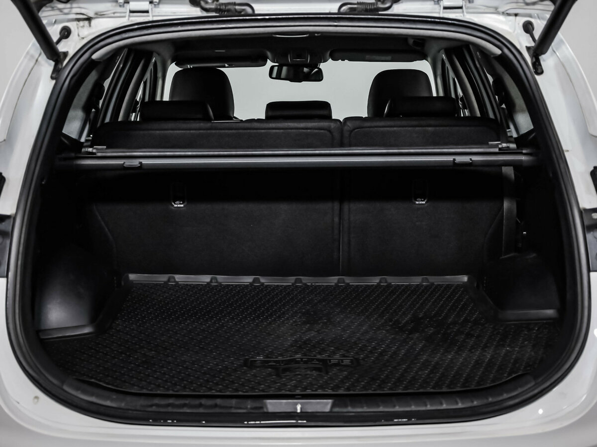 Hyundai Santa Fe 2020 года с пробегом. Фото: #28