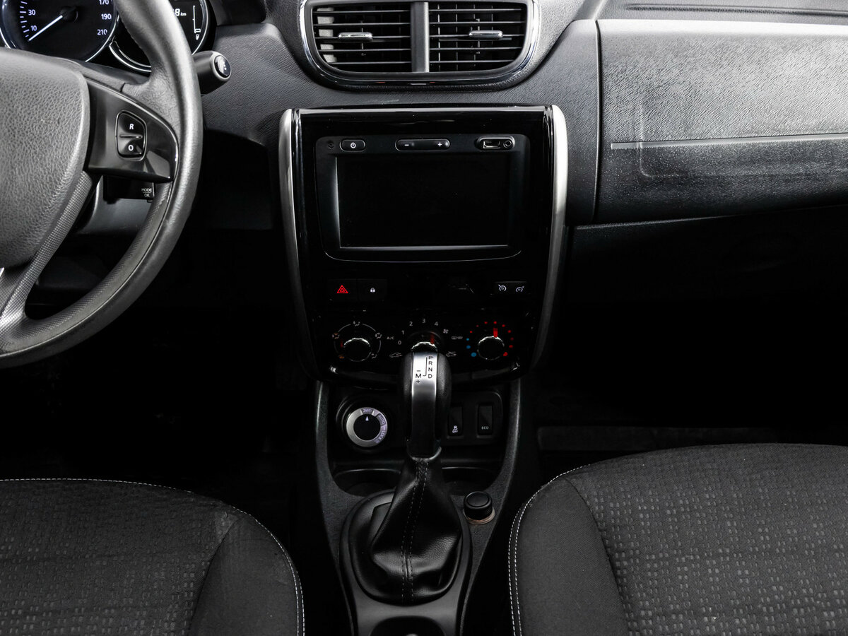 Б/У Ниссан Террано 2019 года. Фото: #9