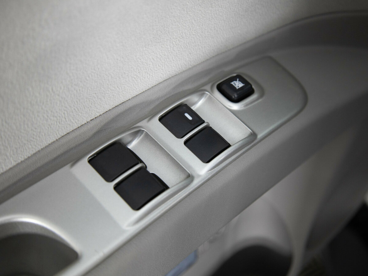 Б/У Митсубиши Паджеро Спорт 2014 года. Фото: #14