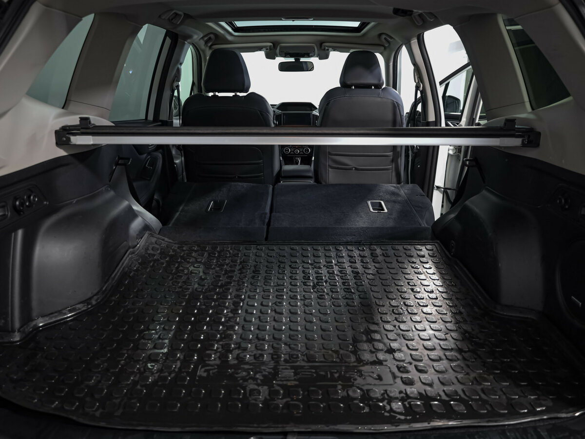 Subaru Forester 2018 года с пробегом. Фото: #35