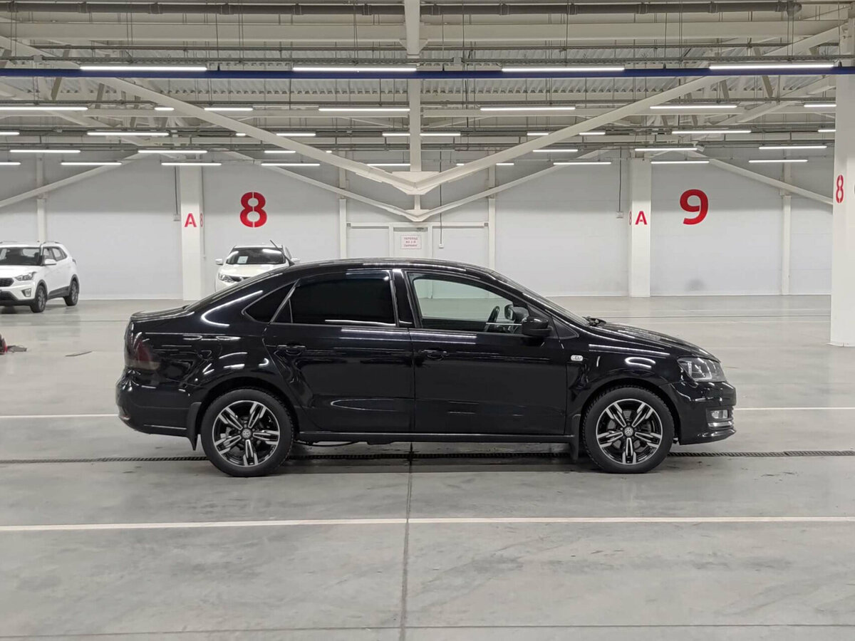 Б/У Фольксваген Поло 2016 года. Фото: #3