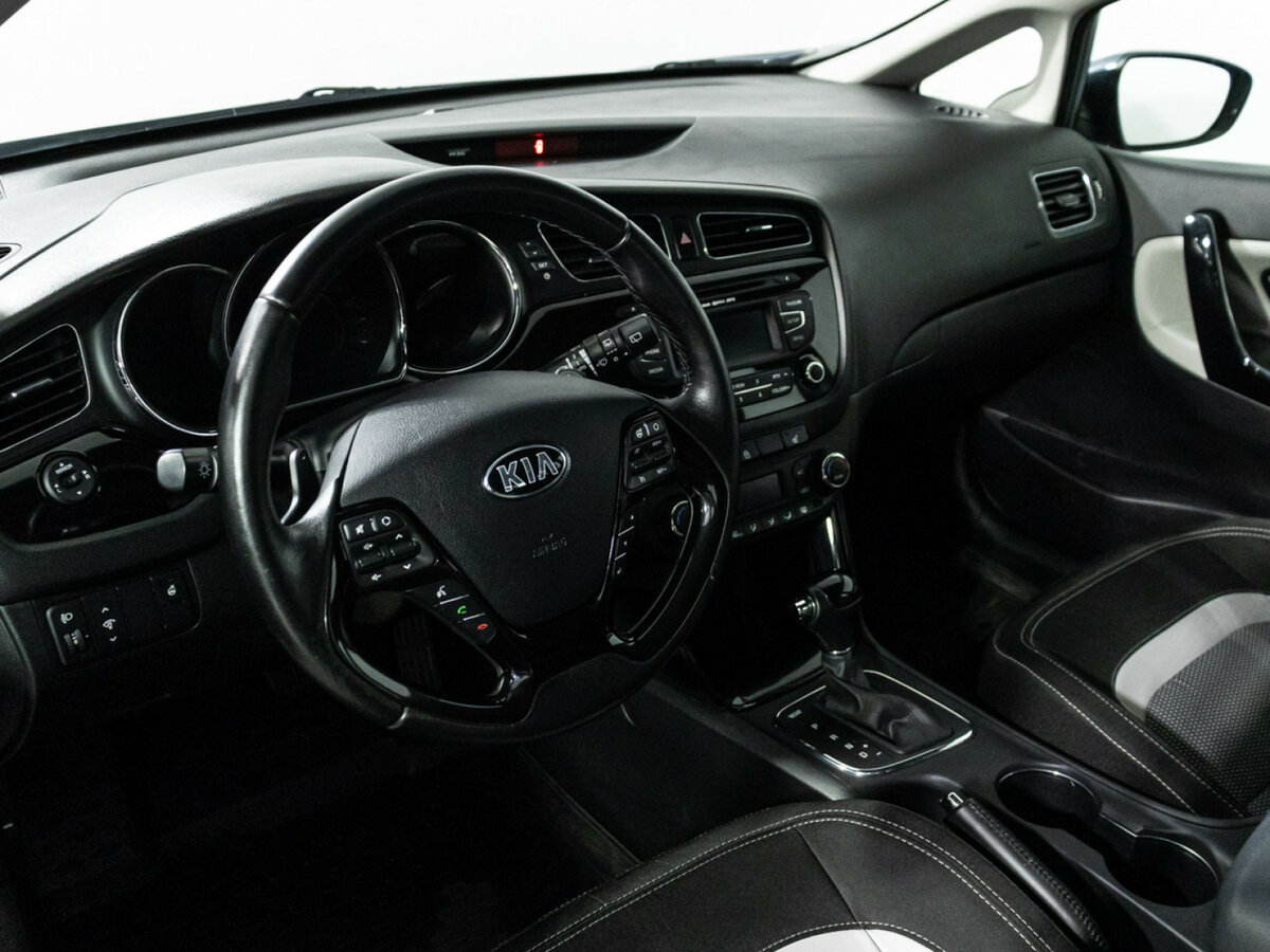 Kia Ceed 2015 года с пробегом. Фото: #10