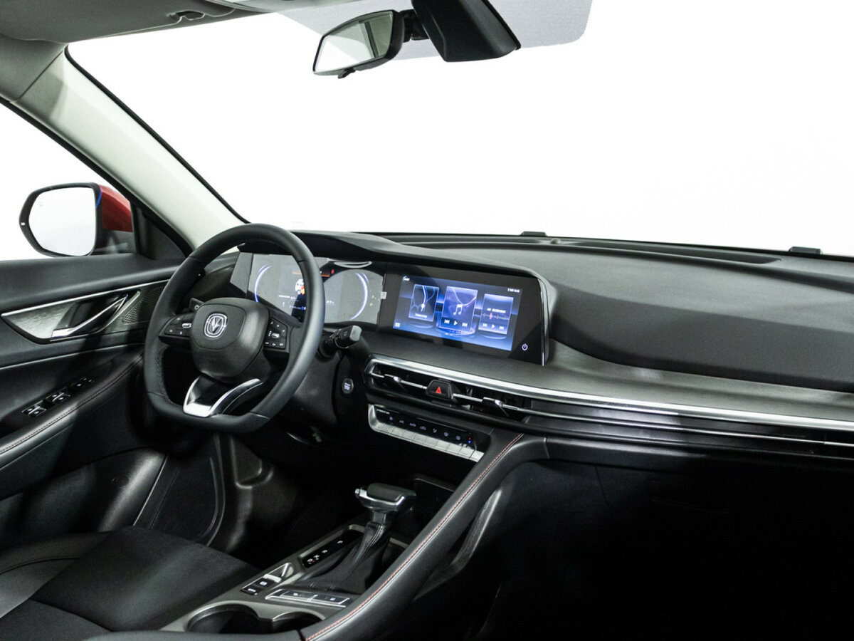 Б/У Чанган CS35 Plus 2024 года. Фото: #8