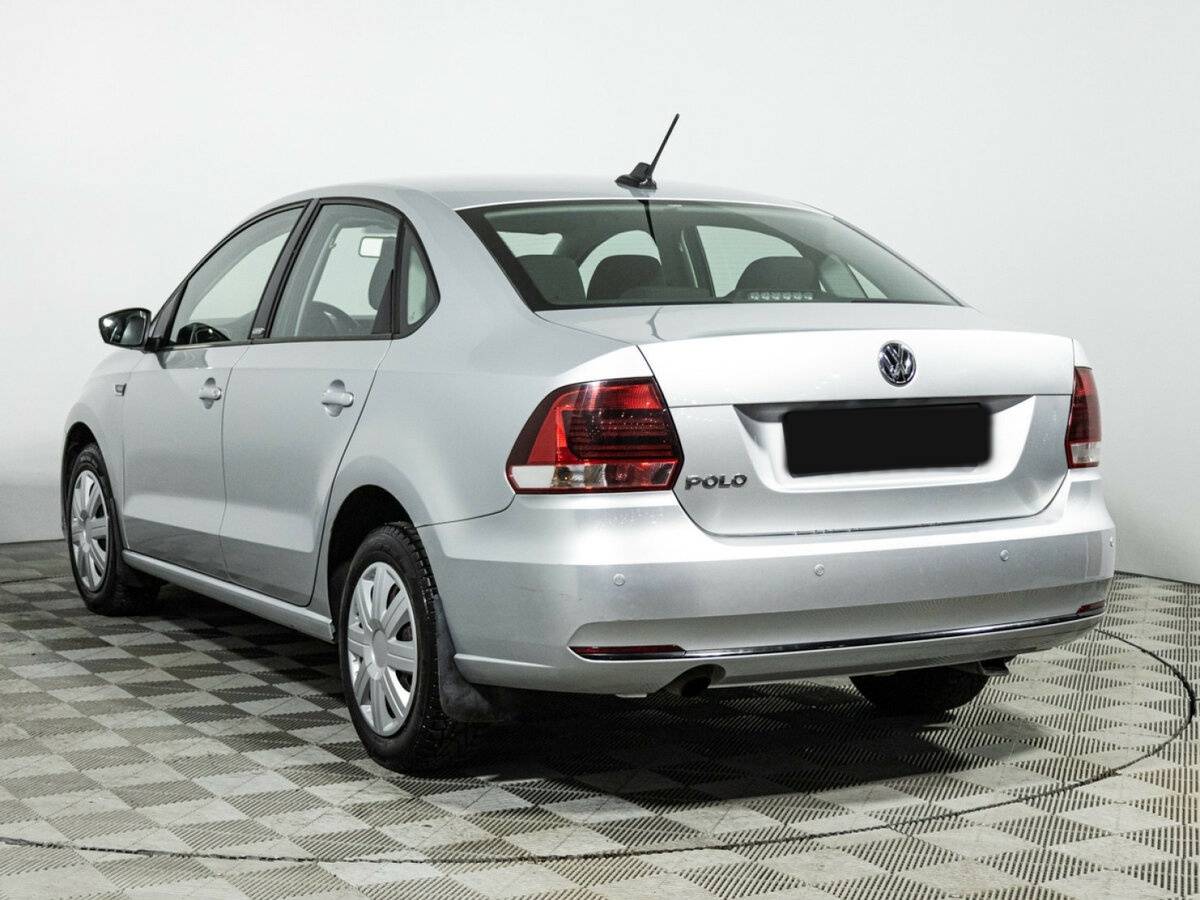 Б/У Фольксваген Поло 2017 года. Фото: #6