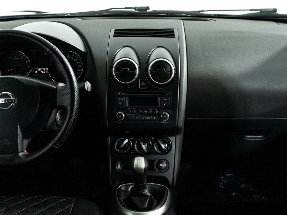 Б/У Ниссан Кашкай+2 2012 года. Фото: #12