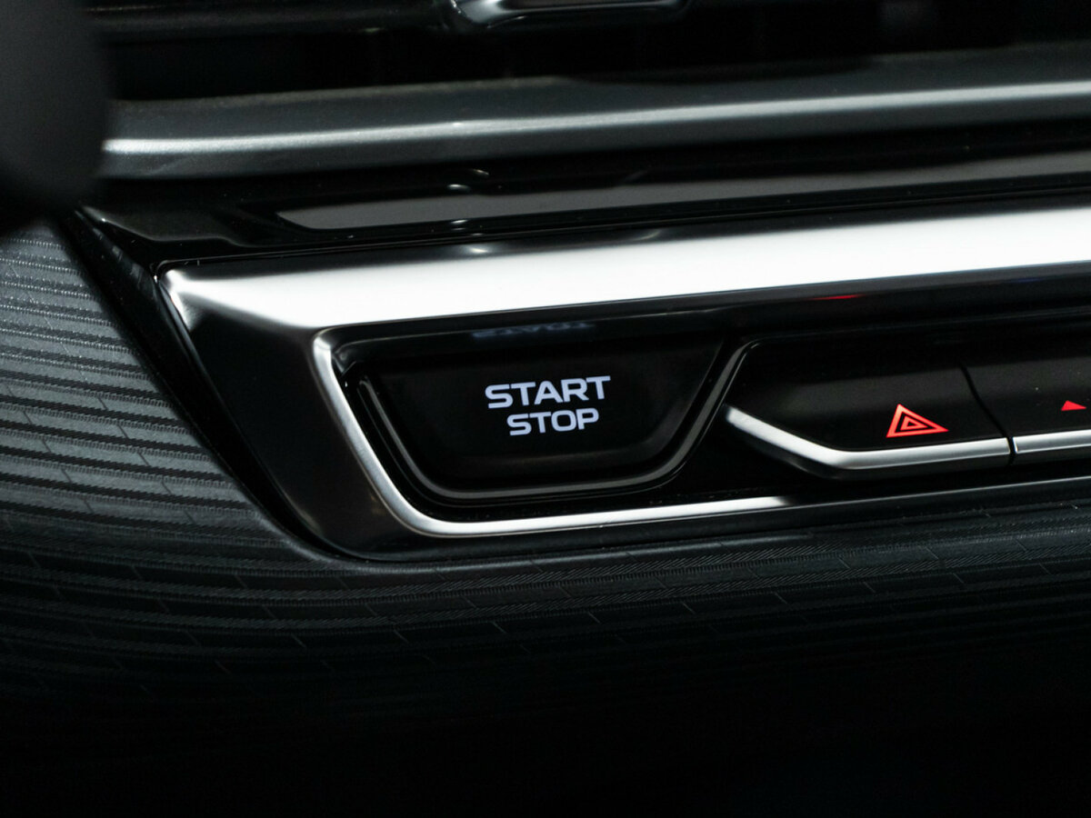 Б/У Джили Эмгранд 2023 года. Фото: #16