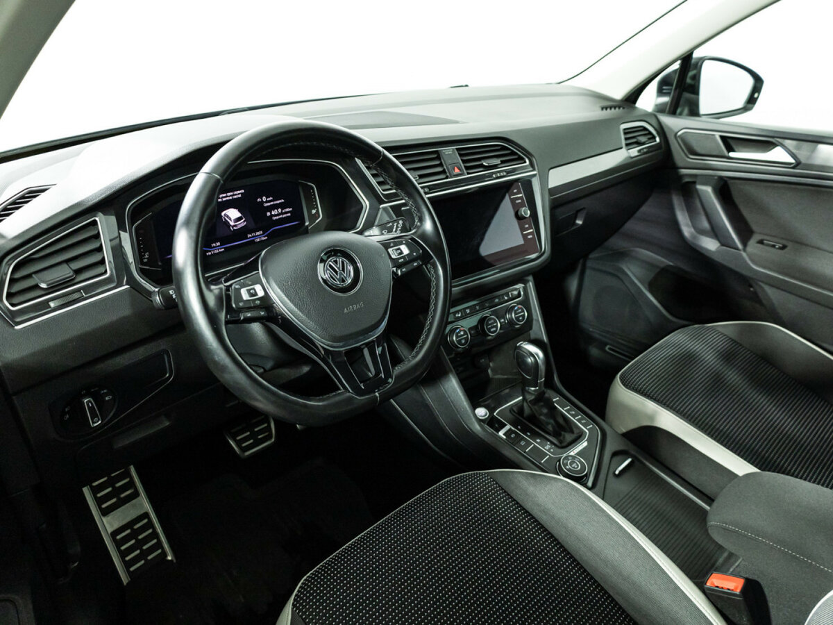 Б/У Фольксваген Тигуан 2019 года. Фото: #10