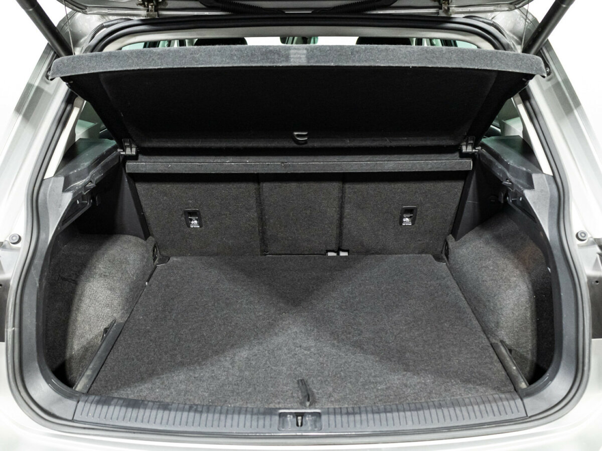 Б/У Фольксваген Тигуан 2019 года. Фото: #14