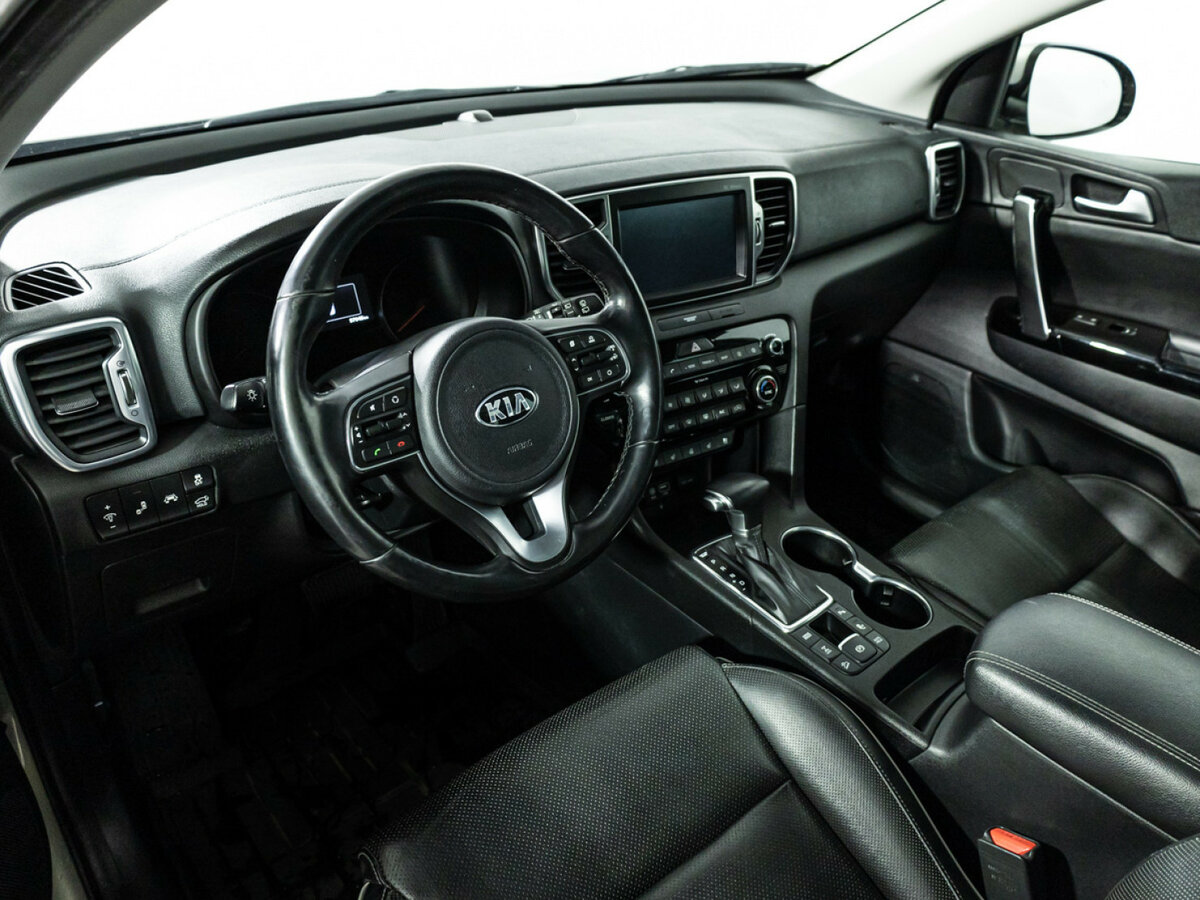 Б/У Киа Спортейдж 2016 года. Фото: #9