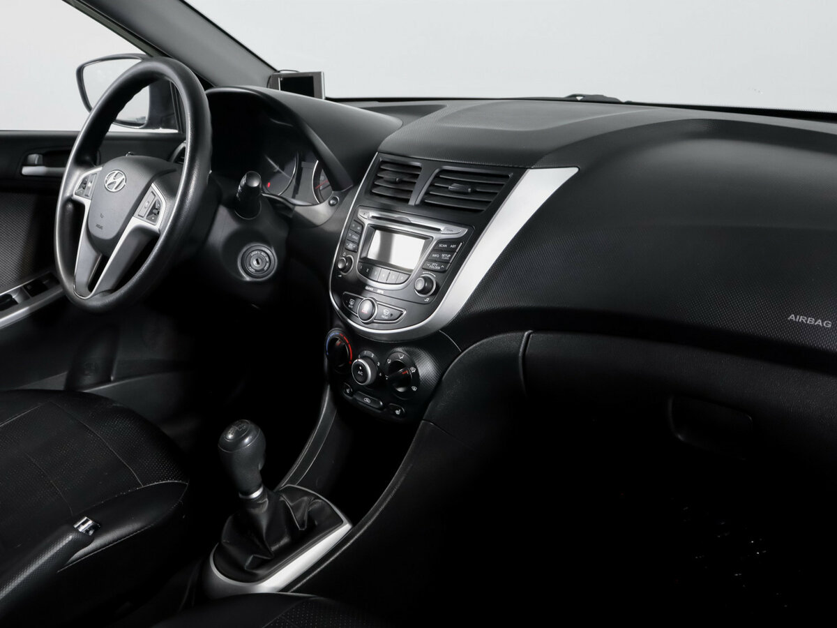 Б/У Хендай Солярис 2013 года. Фото: #6