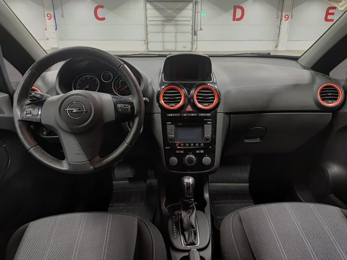 Opel Corsa 2012 года с пробегом. Фото: #12