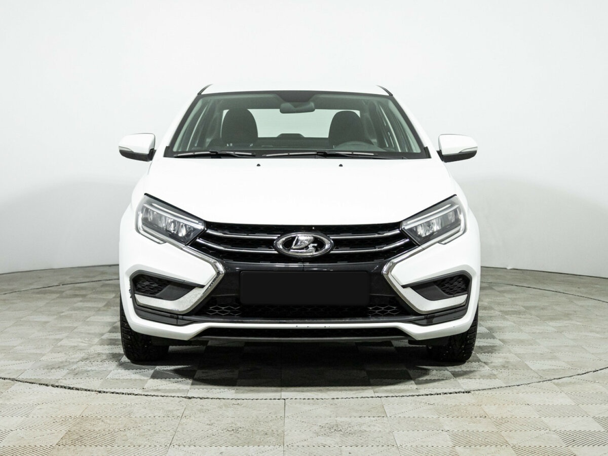 Б/У Лада (ВАЗ) Веста 2023 года. Фото: #1