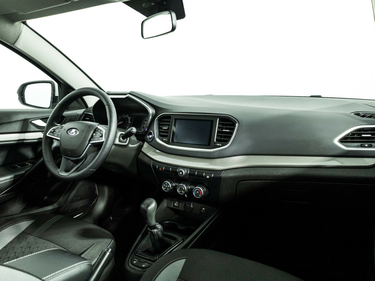 Б/У Лада (ВАЗ) Веста 2023 года. Фото: #8