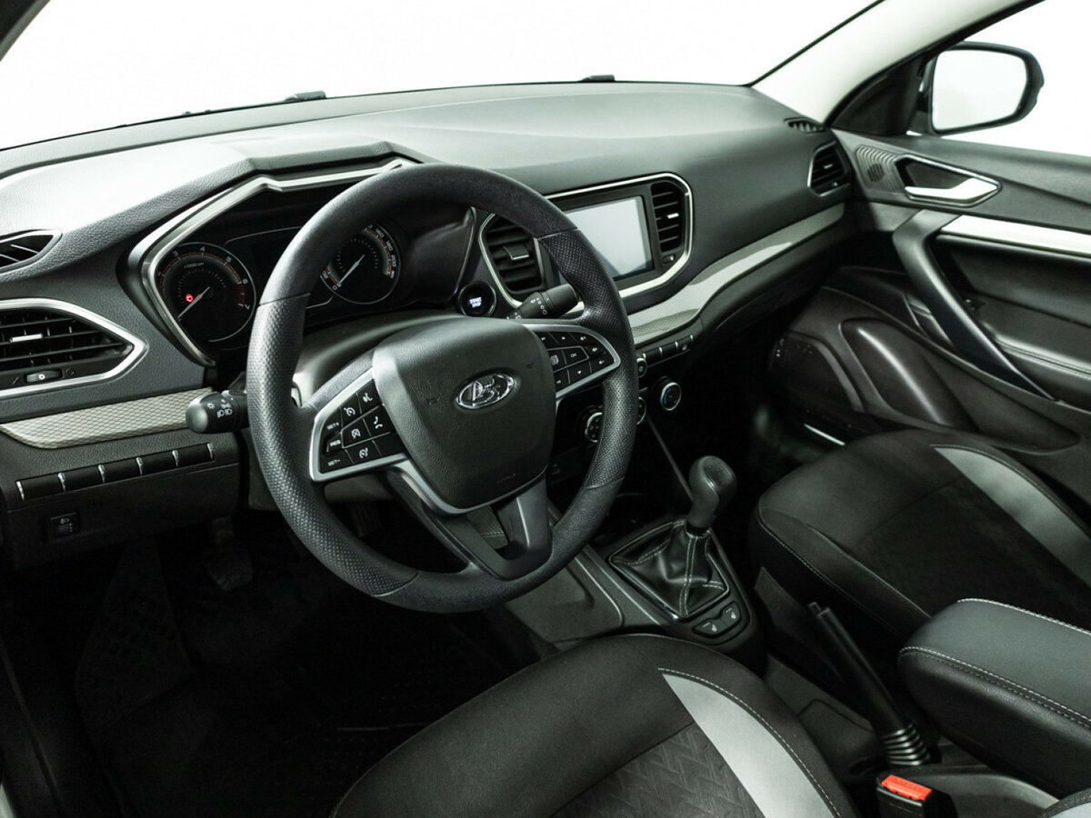 Б/У Лада (ВАЗ) Веста 2023 года. Фото: #10