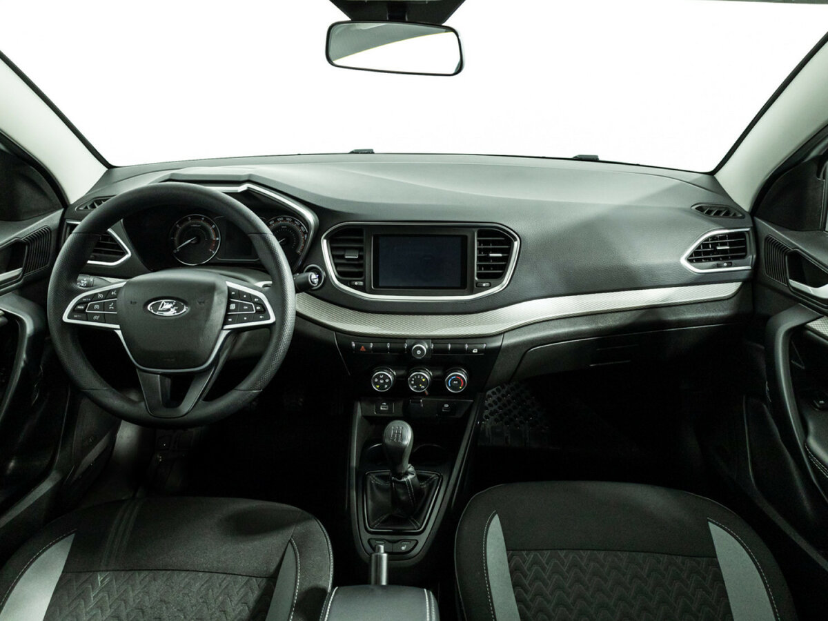 Б/У Лада (ВАЗ) Веста 2023 года. Фото: #12