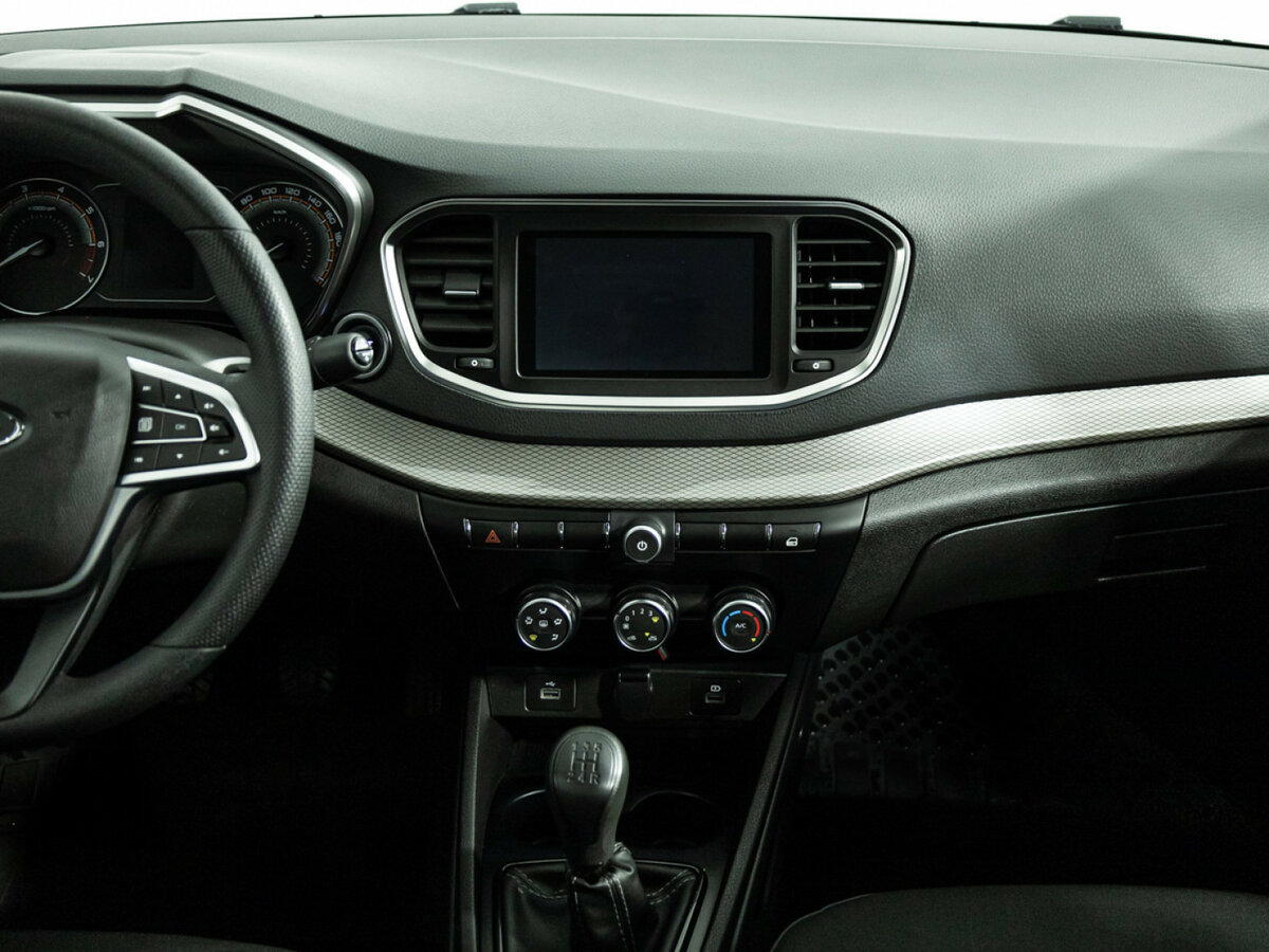 Б/У Лада (ВАЗ) Веста 2023 года. Фото: #13