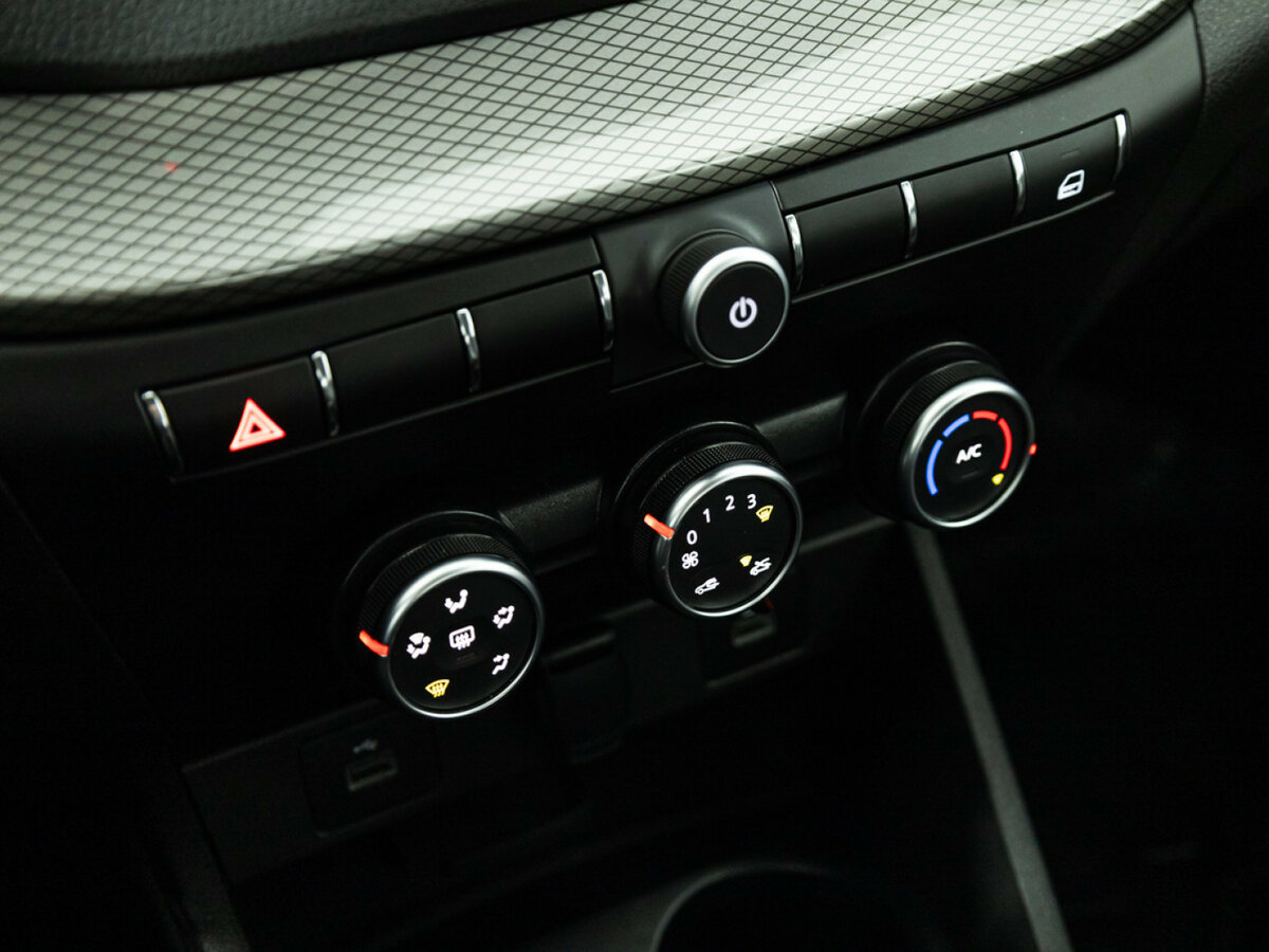 Б/У Лада (ВАЗ) Веста 2023 года. Фото: #14