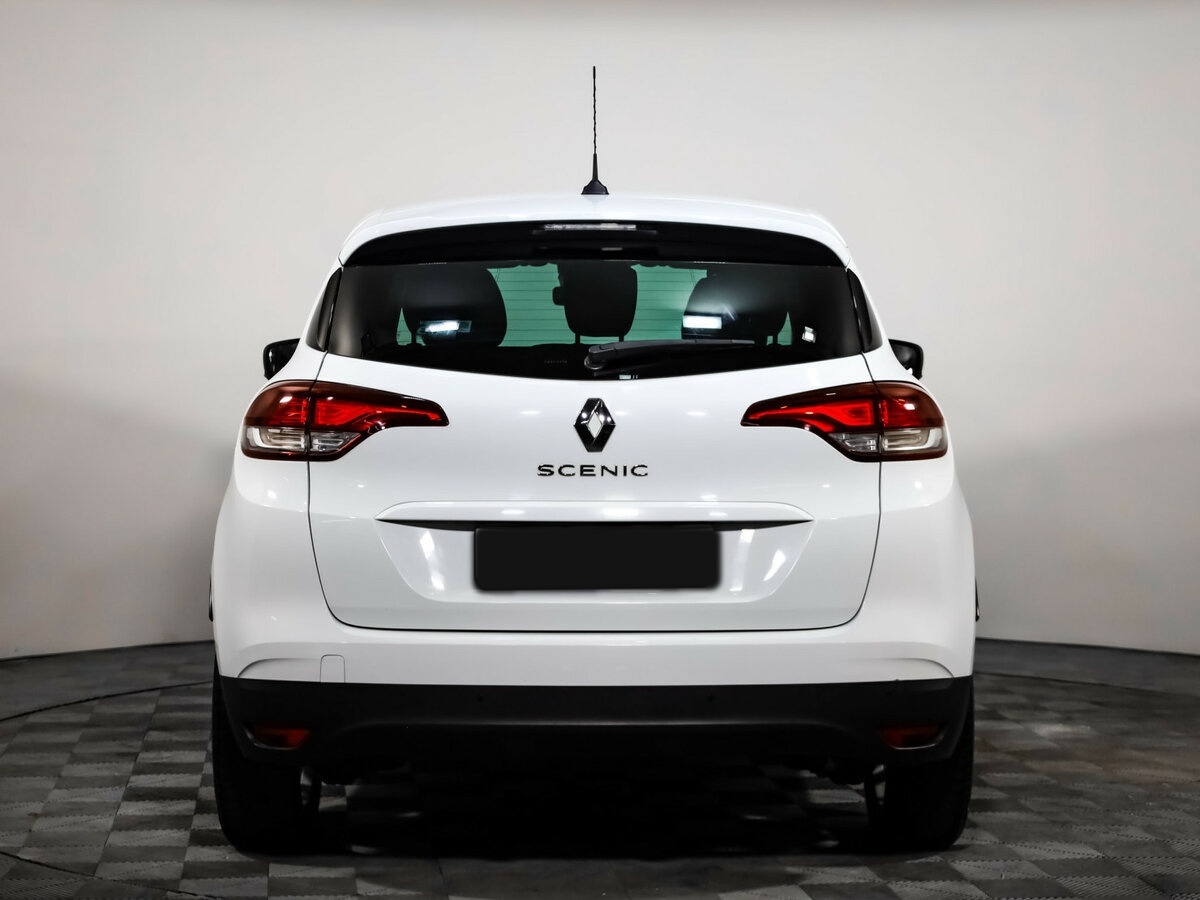 Б/У Рено Сценик 2018 года. Фото: #4